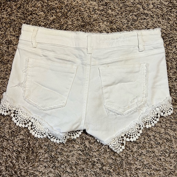 Shorts - Picture 2 of 2